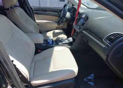 2018 Chrysler 300 Limited from USA, damaged, VIN 2C3CCAEG6JH148526